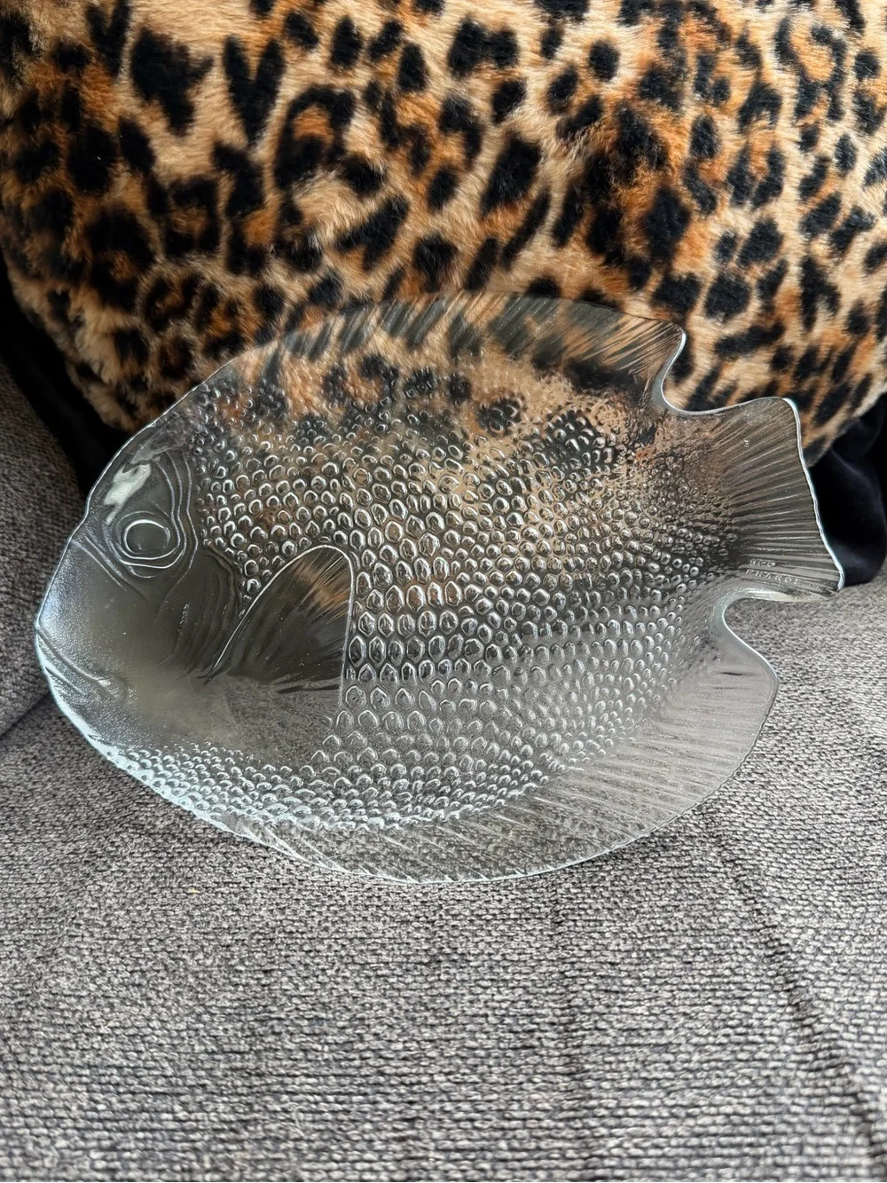 1970s Clear Glass Fish-Shaped Dish - Transparent